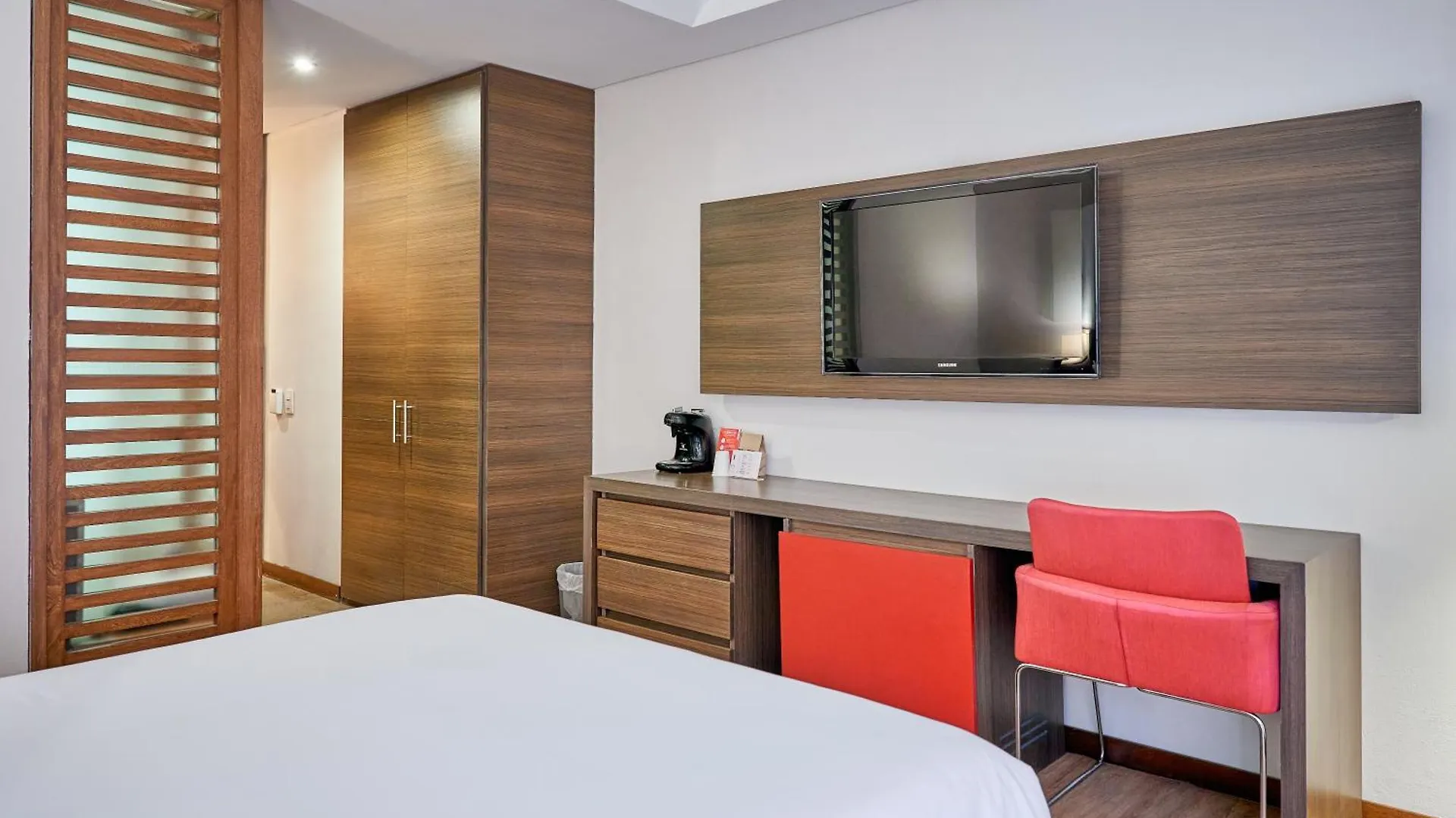 Hotel 84 Dc Bogotá 4*,